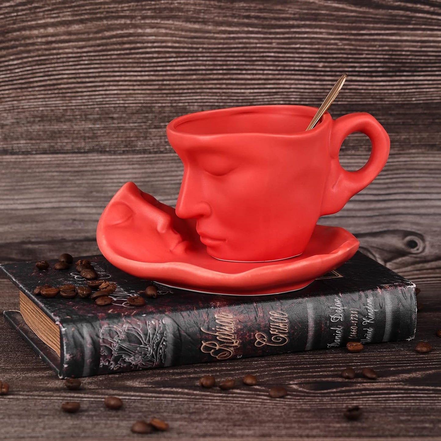 Tea Cup and Saucer Set Ceramic Kissing Couple Coffee Mug Set
