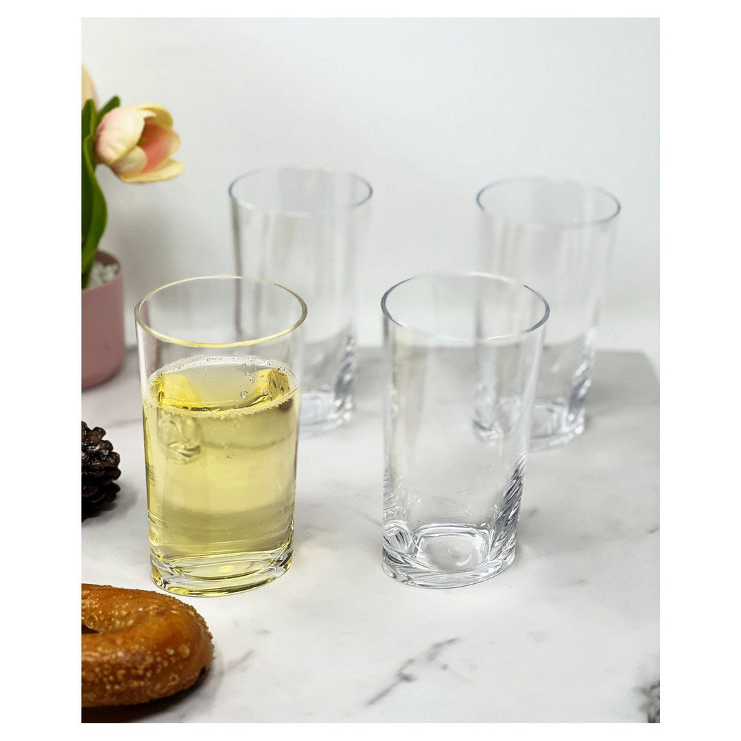 Sip, Pause, Repeat: The Art of Staying Hydrated in a Busy World